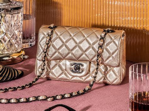 borse love boutique chanel inghilterra|Chanel purses uk.